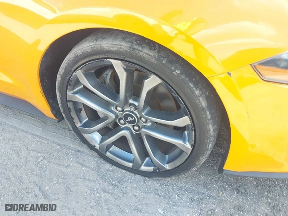 2018 Ford Mustang GT with VIN 1FA6P8CF6J5118360, listed as a IAAI auction lot 41504428 with NaN miles. Bid and sale history available at carsss.com. Image 19.