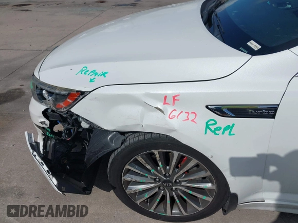 2015 Kia Optima SX Turbo with VIN 5XXGR4A60FG503940, listed as a IAAI auction lot 41944773 with 214,914 mi miles. Bid and sale history available at carsss.com. Image 6.