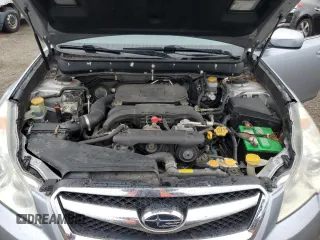 2012 Subaru Legacy Premium z VIN 4S3BMBB67C3031789, wystawiony jako Copart lot #60174345 z przebiegiem 105 468 mil mil oraz Czysty tytuł • Clean title. Historia ofert i sprzedaży dostępna na DreamBid. Obrazek 11.