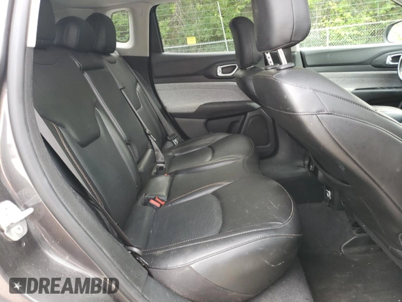 2022 Jeep Compass Latitude Lux with VIN 3C4NJDFB1NT191778, listed as a Copart auction lot 61020475 with 150,559 mi miles and Salvage title. Bid and sale history available at DreamBid. Image 11.