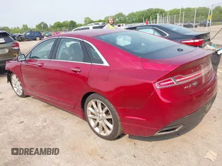 2016 Lincoln MKZ Hybrid with VIN 3LN6L2LUXGR631548, listed as a IAAI auction lot 42370491 with 121,041 mi miles and . Bid and sale history available at DreamBid. Image 3.