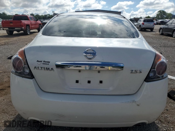 2010 Nissan Altima S z VIN 1N4AL2AP1AN440421, wystawiony jako Copart lot #56064625 z przebiegiem 223 322 mil mil oraz Szkoda całkowita • Salvage title. Historia ofert i sprzedaży dostępna na DreamBid. Obrazek 6.