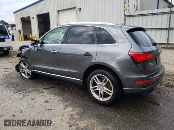 2015 Audi Q5 Premium Plus z VIN WA1LFAFP7FA137228, wystawiony jako Copart lot #62159195 z przebiegiem 135 075 mil mil oraz Szkoda całkowita • Salvage title. Historia ofert i sprzedaży dostępna na DreamBid. Obrazek 2.