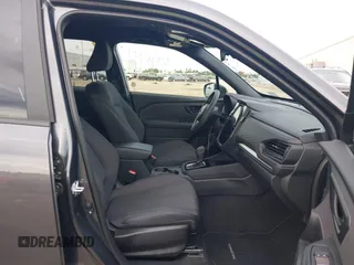 2025 Subaru Forester Premium с VIN JF2SLDDC3SH565991, выставлен на аукционе IAAI как лот 42697615 с пробегом 8 143 миль миль и . История ставок и продаж доступна на DreamBid. Изображение 5.