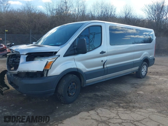 2015 Ford Transit XL с VIN 1FBZX2YM5FKA53431, выставлен на аукционе IAAI как лот 41642635 с пробегом Не указан миль и . История ставок и продаж доступна на DreamBid. Изображение 18.