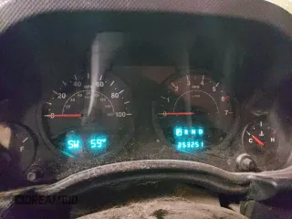 2008 Jeep Wrangler Unlimited X with VIN 1J4GA391X8L582895, listed as a Copart auction lot 53780455 with 253,251 mi miles and Clean Title. Bid and sale history available at carsss.com. Image 9.