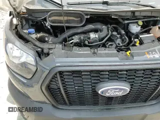2021 Ford Transit Cargo с VIN 1FTBR1X82MKA08353, выставлен на аукционе Copart как лот 58431105 с пробегом 100 195 миль миль и Списание • Salvage title. История ставок и продаж доступна на DreamBid. Изображение 15.