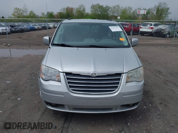 2010 Chrysler Town & Country Touring with VIN 2A4RR5D14AR271397, listed as a IAAI auction lot 42181231 with 200,547 mi miles and . Bid and sale history available at DreamBid. Image 12.