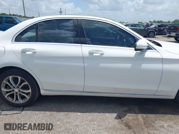 2015 Mercedes-Benz C 300 Luxury with VIN 55SWF4KB9FU041010, listed as a IAAI auction lot 42552629 with 137,001 mi miles and . Bid and sale history available at DreamBid. Image 13.