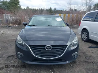 2015 Mazda Mazda3 i Touring with VIN JM1BM1V77F1226189, listed as a IAAI auction lot 41838696 with 146,764 mi miles. Bid and sale history available at carsss.com. Image 12.