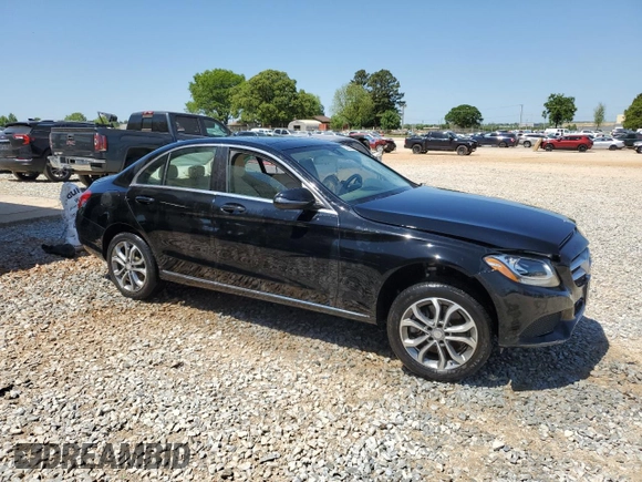 2016 Mercedes-Benz C 300 Luxury with VIN 55SWF4KB2GU112226, listed as a Copart auction lot 53394035 with 76,478 mi miles and Salvage title. Bid and sale history available at DreamBid. Image 4.