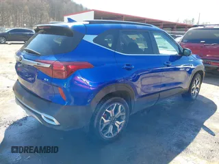 2021 Kia Seltos EX with VIN KNDERCAAXM7167273, listed as a IAAI auction lot 41839652 with 64,256 mi miles and . Bid and sale history available at DreamBid. Image 4.