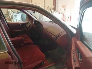 1996 Buick Regal Custom with VIN 2G4WB52MXT1510796, listed as a IAAI auction lot 42522829 with 92,426 mi miles and . Bid and sale history available at DreamBid. Image 5.