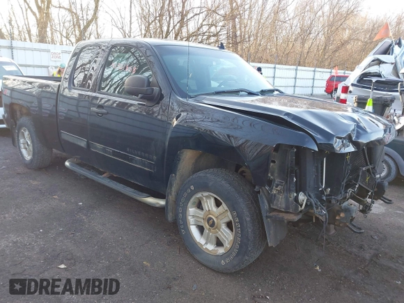 2013 Chevrolet Silverado 1500 LT with VIN 1GCRKSE78DZ342364, listed as a IAAI auction lot 41921858 with 153,203 mi miles and . Bid and sale history available at DreamBid. Image 1.