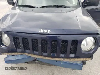 2016 Jeep Patriot Sport z VIN 1C4NJPBB7GD554259, wystawiony jako Copart lot #51657235 z przebiegiem Nie podano mil oraz Szkoda całkowita • Salvage title. Historia ofert i sprzedaży dostępna na DreamBid. Obrazek 12.
