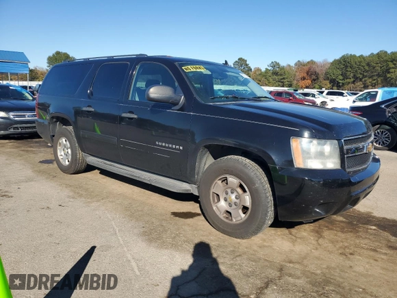 2010 Chevrolet Suburban LS with VIN 1GNUCHE02AR203315, listed as a Copart auction lot 82973604 with 265,282 mi miles and Clean Title. Bid and sale history available at carsss.com. Image 4.