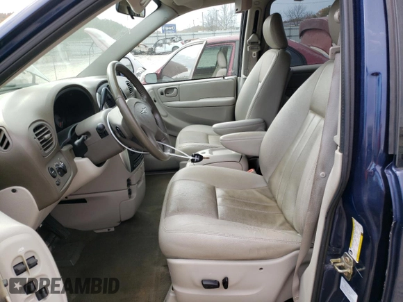 2006 Chrysler Town & Country LWB Touring with VIN 2A8GP54L36R651562, listed as a Copart auction lot 77600354 with 218,076 mi miles and Non Repairable. Bid and sale history available at carsss.com. Image 7.
