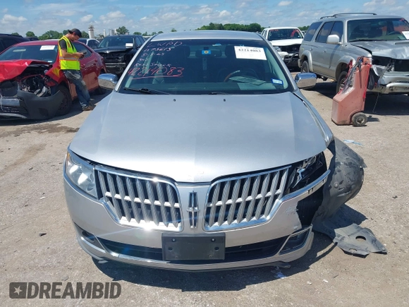 2012 Lincoln MKZ with VIN 3LNHL2GC0CR801954, listed as a IAAI auction lot 42214083 with 107,510 mi miles and . Bid and sale history available at DreamBid. Image 12.