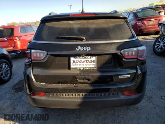 2019 Jeep Compass Altitude with VIN 3C4NJCBB4KT685886, listed as a Copart auction lot 74111314 with 24,455 mi miles and Salvage Title. Bid and sale history available at carsss.com. Image 6.