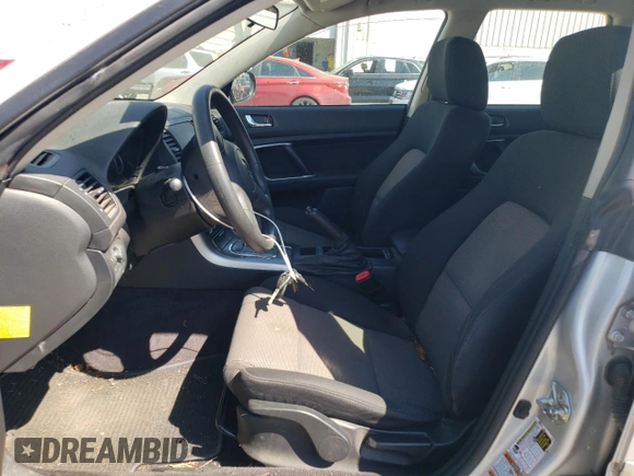 2007 Subaru Legacy Outback z VIN 4S4BP61C677303314, wystawiony jako Copart lot #64147445 z przebiegiem 147 963 mil mil oraz Czysty tytuł • Clean title. Historia ofert i sprzedaży dostępna na DreamBid. Obrazek 7.