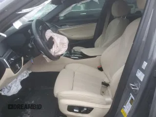 2022 BMW 5 Series 530i с VIN WBA53BH01NCJ56449, выставлен на аукционе Copart как лот 46634985 с пробегом Не указан миль и Списание • Salvage title. История ставок и продаж доступна на DreamBid. Изображение 7.