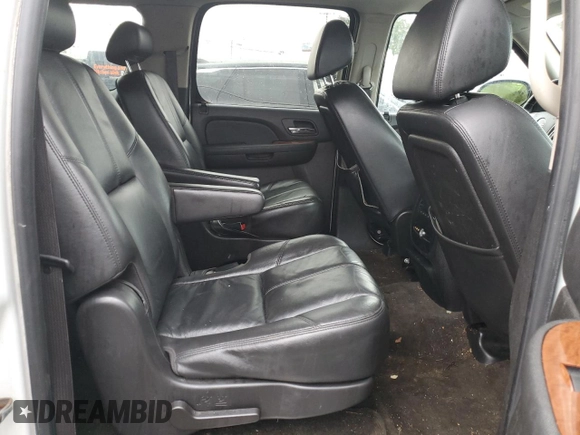 2008 GMC Yukon XL SLT 4SB z VIN 1GKFK16378J193947, wystawiony jako Copart lot #44594965 z przebiegiem 199 254 mil mil oraz Szkoda całkowita • Salvage title. Historia ofert i sprzedaży dostępna na DreamBid. Obrazek 11.
