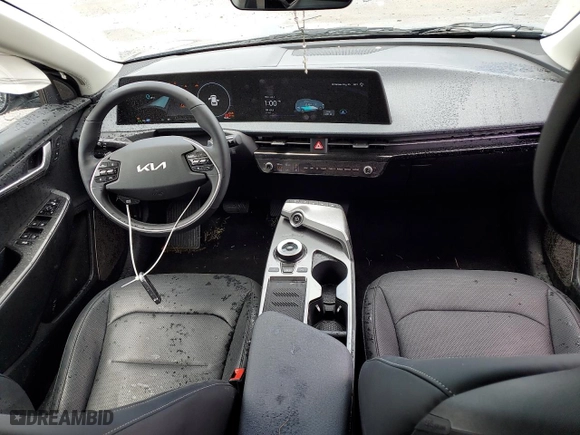 2023 Kia EV6 Wind with VIN KNDC3DLC0P5122467, listed as a Copart auction lot 61112594 with 9,645 mi miles and Salvage Title. Bid and sale history available at carsss.com. Image 8.