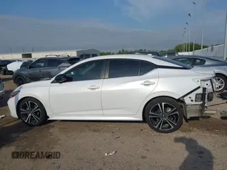 2021 Nissan Sentra SR z VIN 3N1AB8DV8MY248742, wystawiony jako IAAI lot #42034660 z przebiegiem 47 801 mil mil oraz . Historia ofert i sprzedaży dostępna na DreamBid. Obrazek 15.