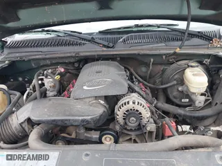 2006 Chevrolet Silverado 1500 LT2 with VIN 2GCEC13Z761319227, listed as a IAAI auction lot 41791080 with 302,075 mi miles. Bid and sale history available at carsss.com. Image 10.