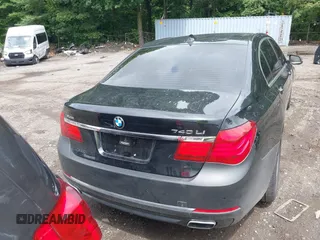 2015 BMW 7 Series 740Li xDrive with VIN WBAYF4C55FG291723, listed as a IAAI auction lot 42694382 with 101,140 mi miles and . Bid and sale history available at DreamBid. Image 16.