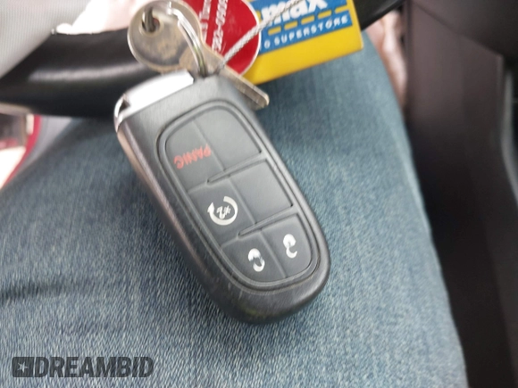 2017 Jeep Cherokee Limited with VIN 1C4PJMDSXHW622175, listed as a IAAI auction lot 41862930 with 118,153 mi miles and . Bid and sale history available at DreamBid. Image 11.
