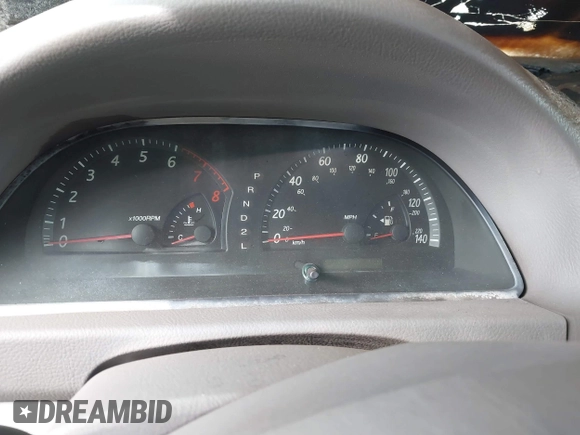2002 Toyota Camry LE z VIN JTDBE32K120093737, wystawiony jako IAAI lot #41214245 z przebiegiem Nie podano mil oraz . Historia ofert i sprzedaży dostępna na DreamBid. Obrazek 7.