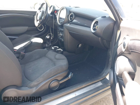 2011 MINI Hardtop S with VIN WMWSV3C50BTY23450, listed as a IAAI auction lot 42121502 with 239,025 mi miles and . Bid and sale history available at DreamBid. Image 5.
