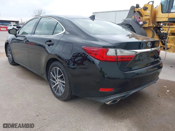 2016 Lexus ES 350 with VIN JTHBK1GG4G2221030, listed as a IAAI auction lot 41488608 with 1 mi miles. Bid and sale history available at carsss.com. Image 3.