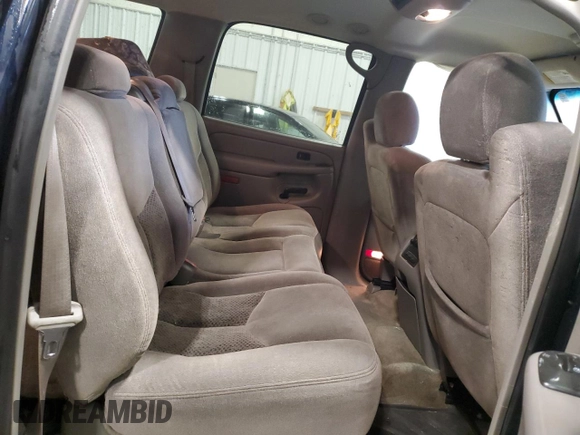 2005 Chevrolet Suburban LT with VIN 1GNFK16ZX5J225003, listed as a Copart auction lot 57489305 with 254,578 mi miles and Non repairable. Bid and sale history available at DreamBid. Image 10.
