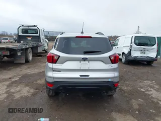 2019 Ford Escape SE with VIN 1FMCU9GD7KUB29309, listed as a IAAI auction lot 41876535 with 90,688 mi miles. Bid and sale history available at carsss.com. Image 16.