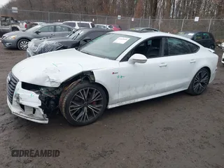 2017 Audi A7 Premium Plus с VIN WAUW2AFC0HN085266, выставлен на аукционе IAAI как лот 41461035 с пробегом 135 459 миль миль и . История ставок и продаж доступна на DreamBid. Изображение 17.