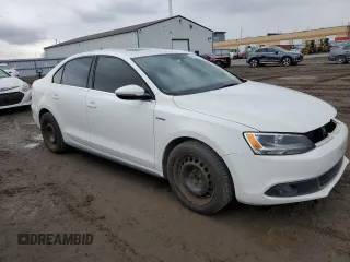 2013 Volkswagen Jetta Hybrid SE z VIN 3VW637AJ9DM260639, wystawiony jako Copart lot #48569535 z przebiegiem 101 759 mil mil oraz Szkoda całkowita • Salvage title. Historia ofert i sprzedaży dostępna na DreamBid. Obrazek 4.