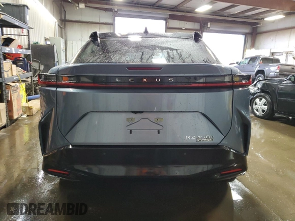 2023 Lexus RZ 450e Premium с VIN JTJAAAAB0PA004297, выставлен на аукционе Copart как лот 82275023 с пробегом 6 684 миль миль и . История ставок и продаж доступна на DreamBid. Изображение 6.