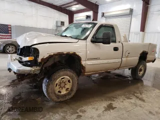 2006 GMC Sierra 2500HD SLE1 with VIN 1GTHK24U96E128304, listed as a Copart auction lot 75602184 with 288,190 mi miles and Salvage title. Bid and sale history available at DreamBid. Image 1.