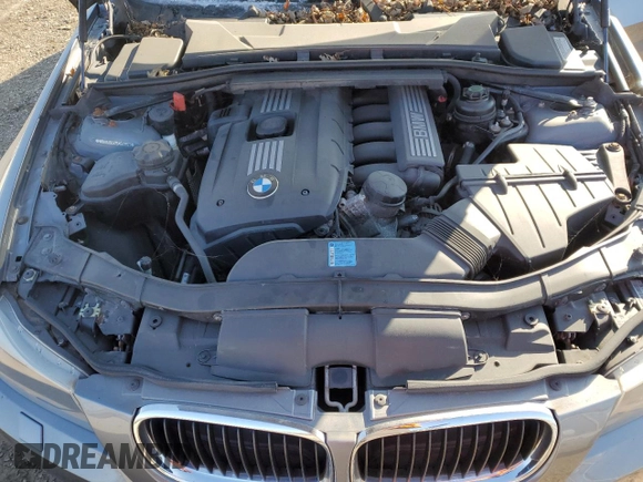 2011 BMW 3 Series 328i xDrive with VIN WBAUU3C57BA541653, listed as a Copart auction lot 87897925 with 124,400 mi miles and Clean Title. Bid and sale history available at DreamBid. Image 12.