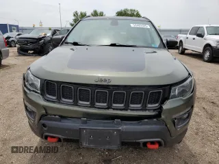 2018 Jeep Compass Trailhawk z VIN 3C4NJDDB4JT307441, wystawiony jako Copart lot #58485585 z przebiegiem 158 871 mil mil oraz Szkoda całkowita • Salvage title. Historia ofert i sprzedaży dostępna na DreamBid. Obrazek 5.
