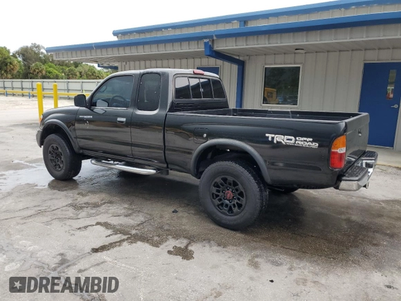 2000 Toyota Tacoma PreRunner with VIN 4TASM92N0YZ649603, listed as a Copart auction lot 63256445 with 177,530 mi miles and Salvage title. Bid and sale history available at DreamBid. Image 2.
