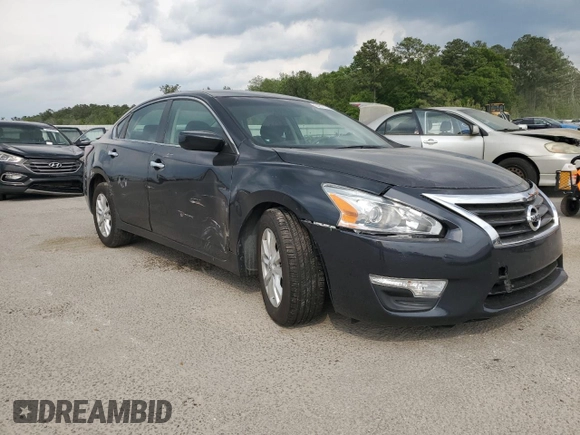 2014 Nissan Altima S with VIN 1N4AL3AP7EN251168, listed as a Copart auction lot 52827025 with 32,489 mi miles and Salvage Title. Bid and sale history available at DreamBid. Image 4.