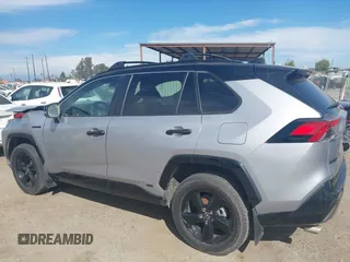 2021 Toyota RAV4 Hybrid XSE with VIN 4T3E6RFV6MU040399, listed as a IAAI auction lot 42020866 with 46,593 mi miles and . Bid and sale history available at DreamBid. Image 15.