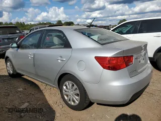 2010 Kia Forte EX with VIN KNAFU4A20A5844322, listed as a Copart auction lot 72323904 with 114,613 mi miles and Salvage Title. Bid and sale history available at carsss.com. Image 2.