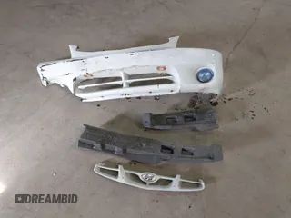 2000 Hyundai Accent с VIN KMHCG35G4YU024317, выставлен на аукционе IAAI как лот 41848880 с пробегом Не указан миль и . История ставок и продаж доступна на DreamBid. Изображение 12.