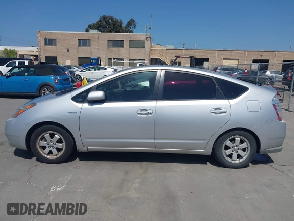 2007 Toyota Prius with VIN JTDKB20U777620685, listed as a IAAI auction lot 42095363 with 228,879 mi miles. Bid and sale history available at carsss.com. Image 15.