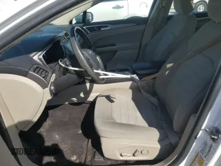 2019 Ford Fusion Hybrid SE with VIN 3FA6P0LU0KR188144, listed as a Copart auction lot 53237005 with 130,833 mi miles and Clean Title. Bid and sale history available at carsss.com. Image 7.