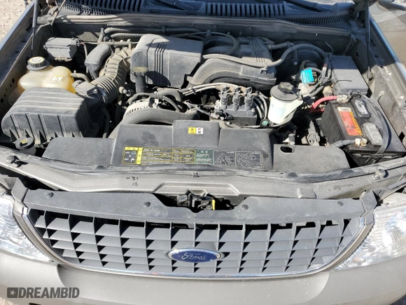 2002 Ford Explorer XLS with VIN 1FMZU72E32ZB26327, listed as a Copart auction lot 48539605 with 121,104 mi miles and Salvage Title. Bid and sale history available at carsss.com. Image 13.